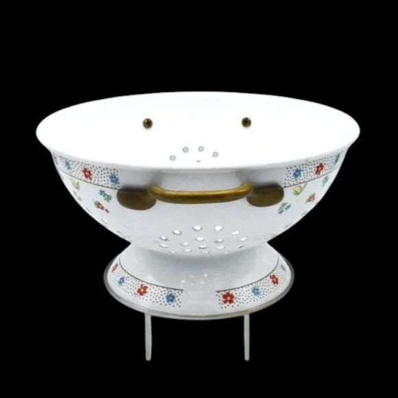 Vintage M. Kamenstein Inc. Colander White Enamel Floral Brass Handles - Picture 5 of 12